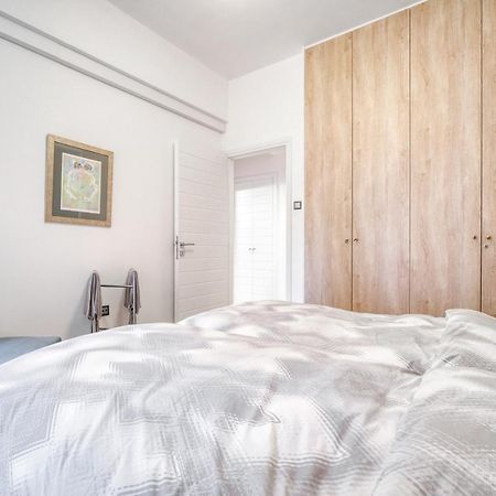 Delightful Stylish Two Bedroom Condo In Hip Area Of Central Athen Exterior foto