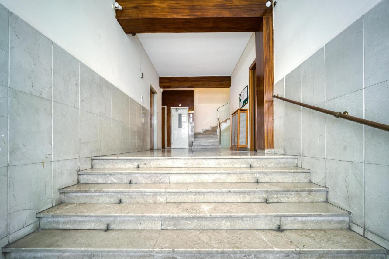 Delightful Stylish Two Bedroom Condo In Hip Area Of Central Athen Exterior foto