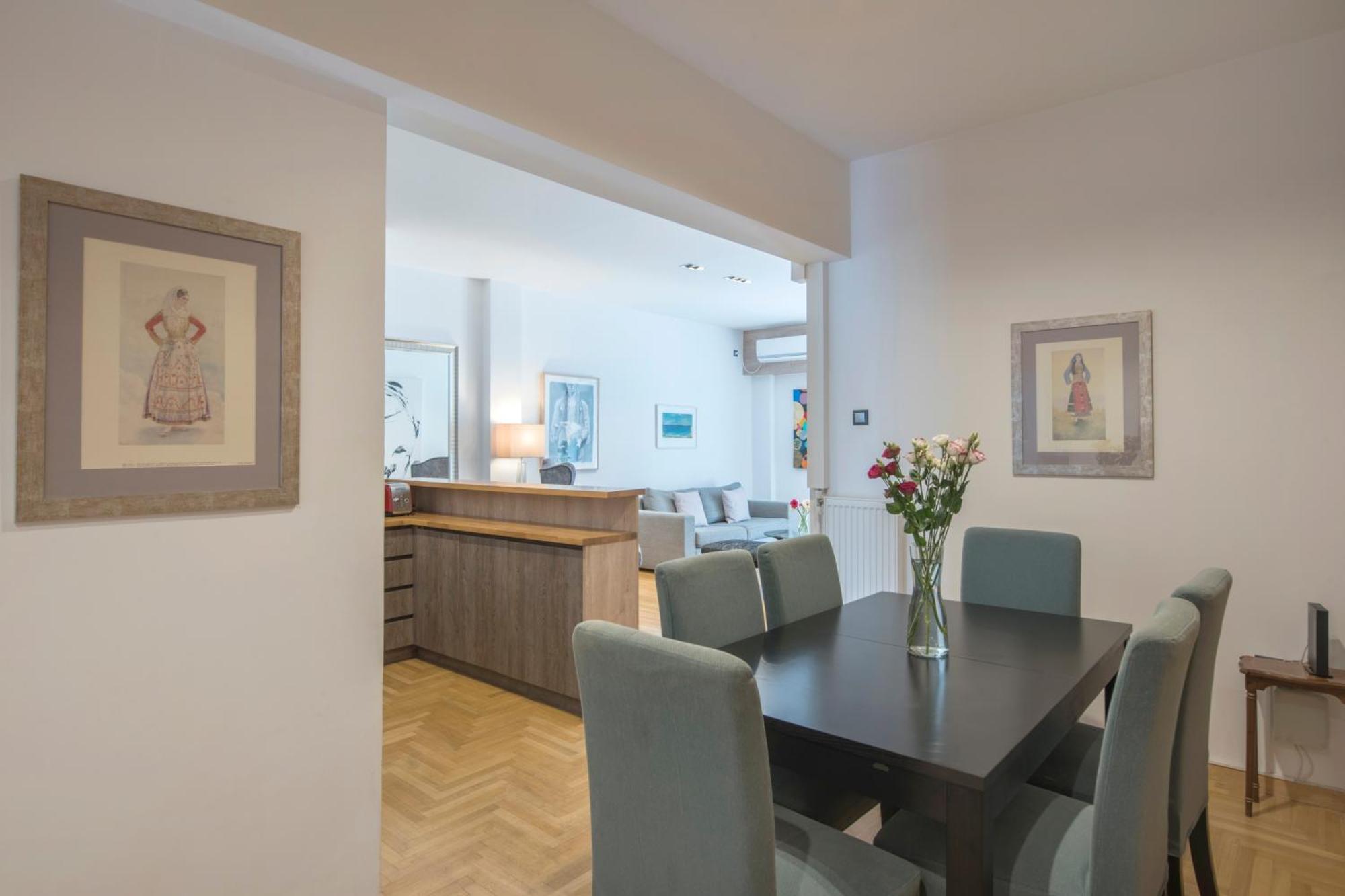 Delightful Stylish Two Bedroom Condo In Hip Area Of Central Athen Exterior foto
